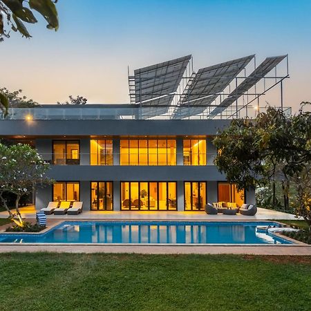 Reflection House by Stayvista: Poolside Retreat with Terrace Bar & Games Alibag Exterior photo