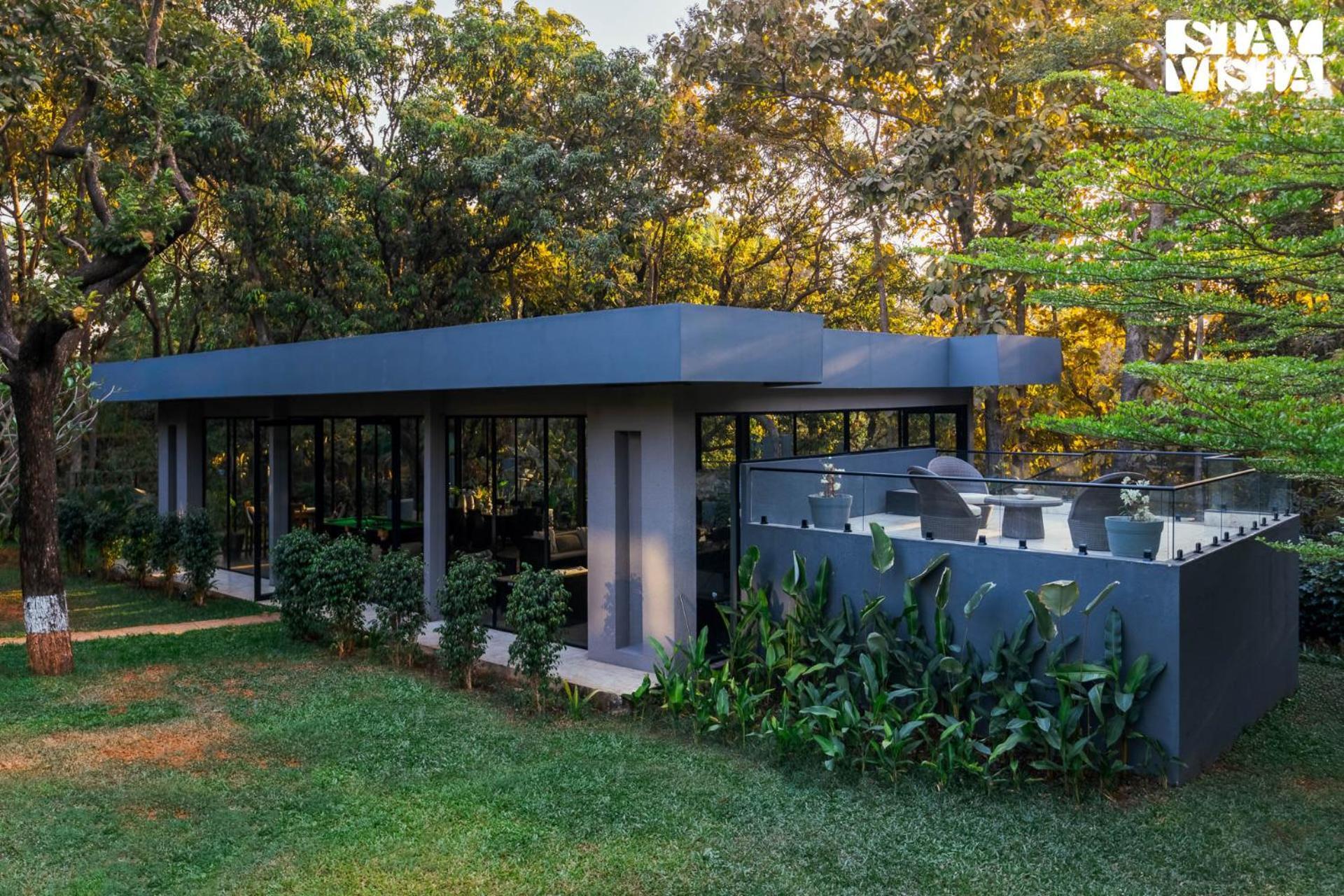 Reflection House by Stayvista: Poolside Retreat with Terrace Bar & Games Alibag Exterior photo